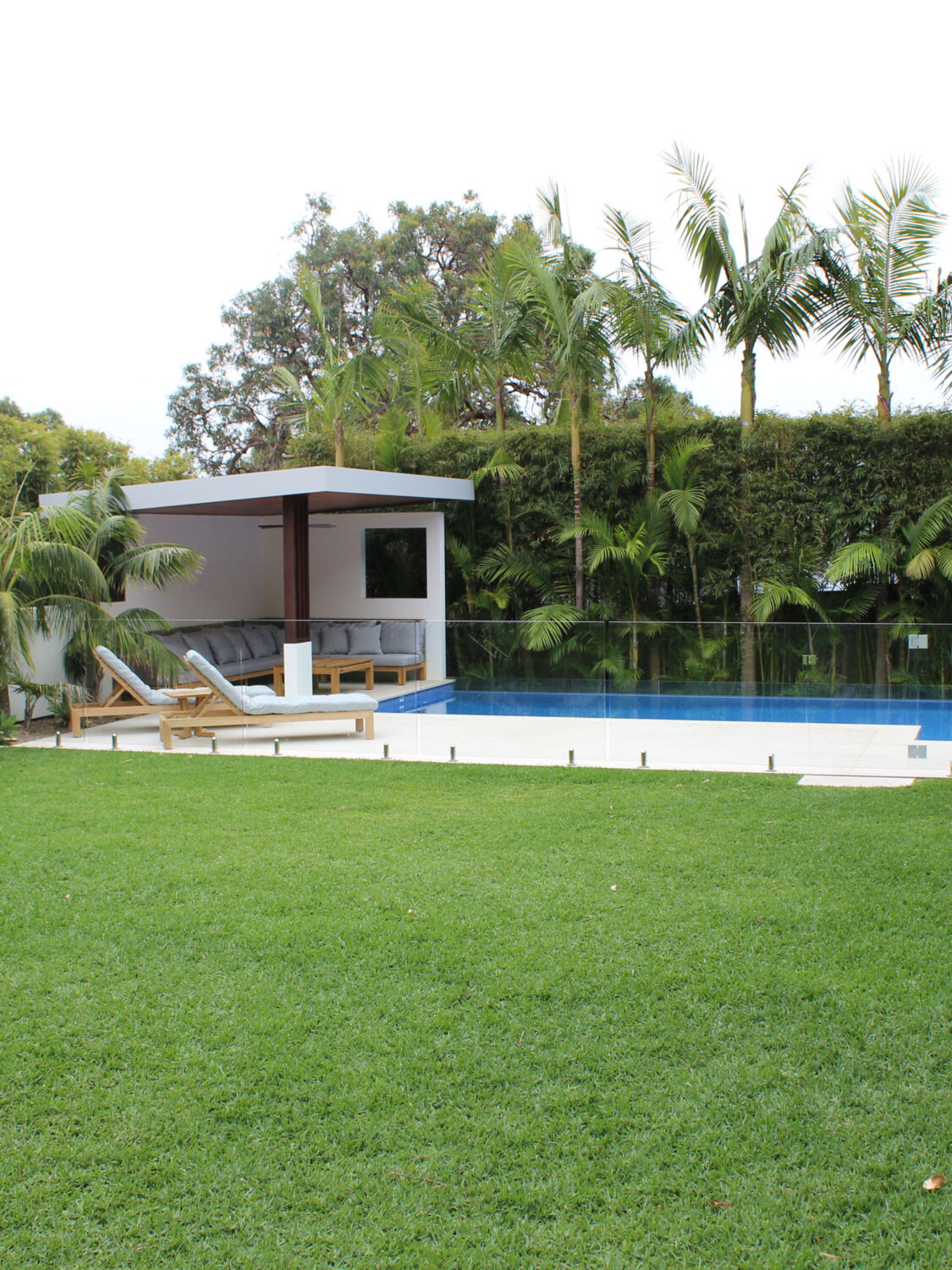 Pools & Pool Surrounds
